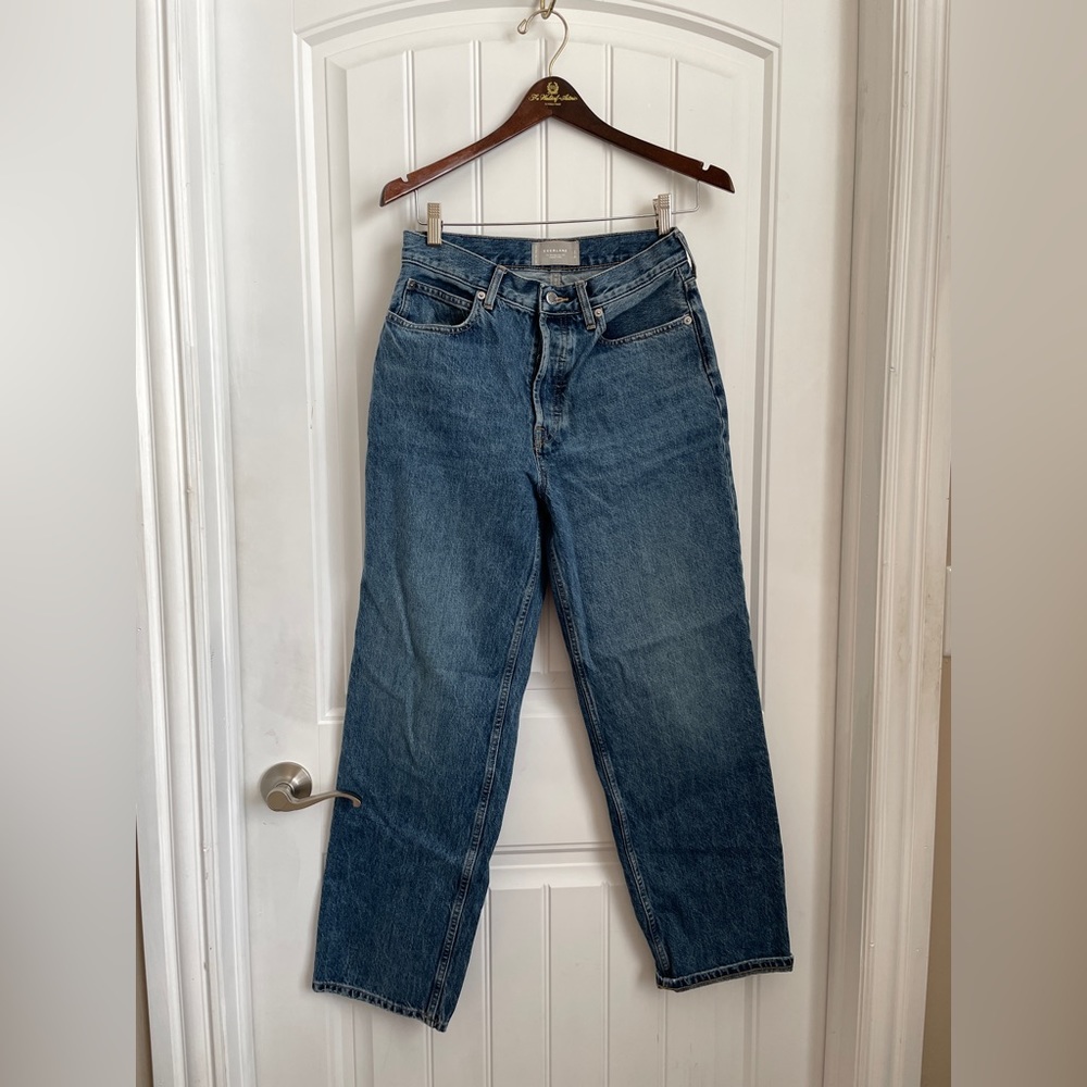 Everlane Straight Leg Mom Jean